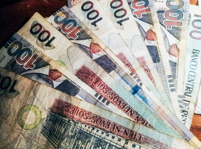 100 nuevos soles