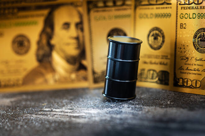 barril de petroleo y dolar