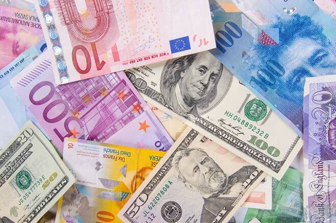 Rally Del Dólar Tras El Tono De Halcones De La Reserva Federal