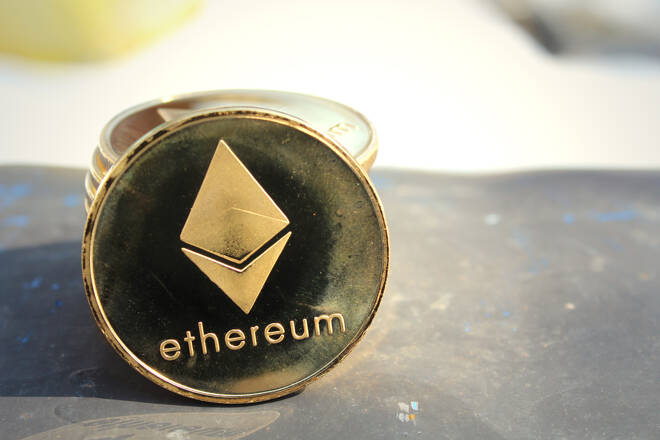 Ethereum prueba el soporte en $4,100 mientras que Bitcoin intenta establecerse por encima de $56,000