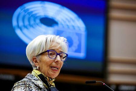 IMAGEN DE ARCHIVO. La presidenta del Banco Central Europeo, Christine Lagarde, durante una sesión plenaria del Parlamento Europeo, en Bruselas, Bélgica