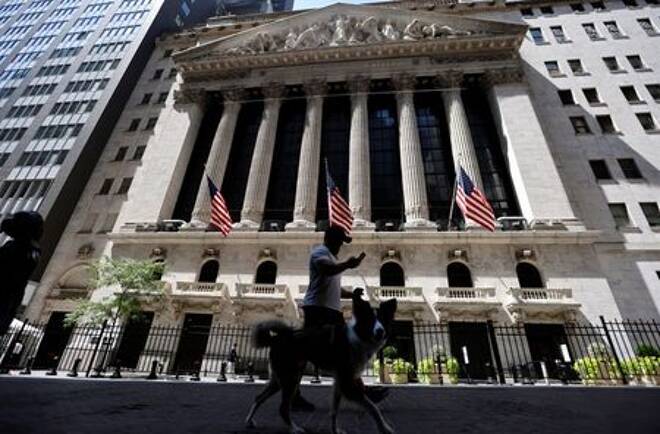Wall Street cierra en baja en medio de mayor temor por la inflación