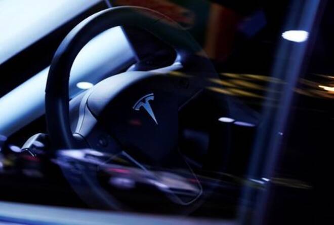 Un Model S de Tesla en el wheel is on display at the Canadian International AutoShow, Toronto, Canadá, 13 febrero 2019.REUTERS/Mark Blinch