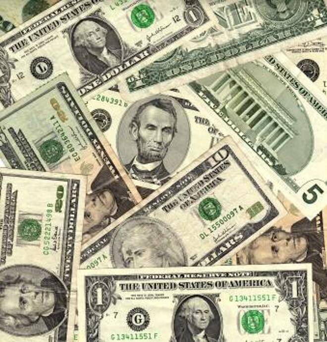 La Fuerte Revisión Bajista De Las Ventas Minoristas De EEUU Aumenta Las Preocupaciones Por La Economía