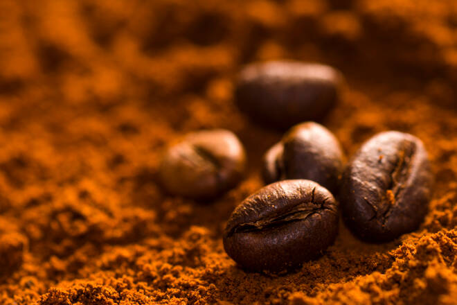 offee beans on coffee powder