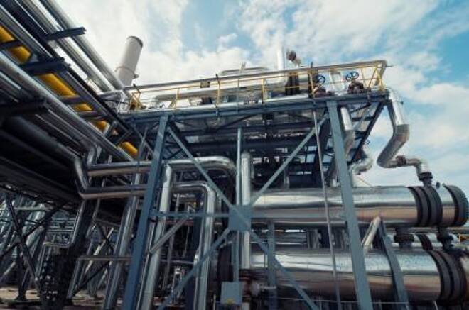 Unas Solicitudes Por Desempleo Mejores Impulsan El Petróleo Crudo