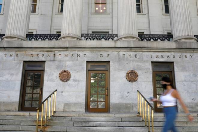 Imagen de archivo de la fachada del edificio del Departamento del Tesoro en Washington, D.C.