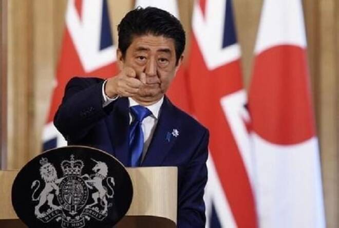 Abe vince in Giappone con le riforme fiscali e i referendum che guidano il dollaro e l’EUR