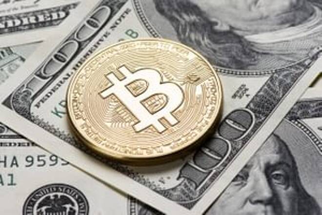 Martedì, Bitcoin si muove nuovamente in ribasso