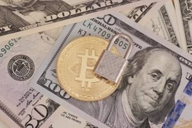 Bitcoin lotta al livello degli 8.000$, con l’ottimismo che trattiene più importanti perdite