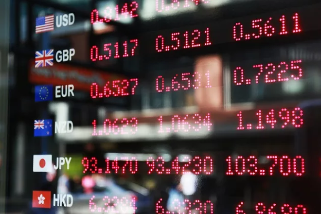 Con l’aggravarsi del caso Comey, l’avversione al rischio torna sui mercati