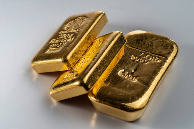 Prezzi Oro: Arretramento in Corso nel Giorno del FOMC. Proiezioni Ribassiste a $ 2250.8