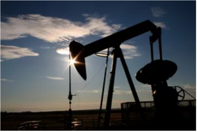Petrolio, analisi fondamentale settimanale, previsioni – Tono rialzista, ma balzo nel conteggio pozzi potrebbe favorire un ribasso