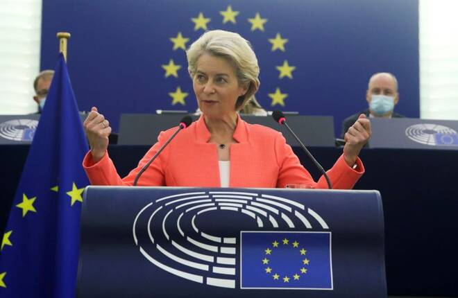 Presidente della Commissione europea, Ursula von der Leyen, parla al Parlamento europeo di Strasburgo