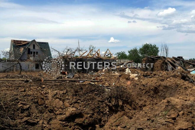 Un'area residenziale distrutta a Maiaky, nella regione di Odessa in Ucraina