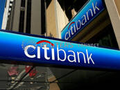 Logo Citibank presso una filiale a San Francisco.