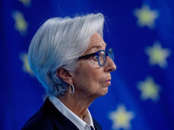 La presidente della Banca centrale europea, Christine Lagarde, partecipa a una conferenza stampa a Francoforte