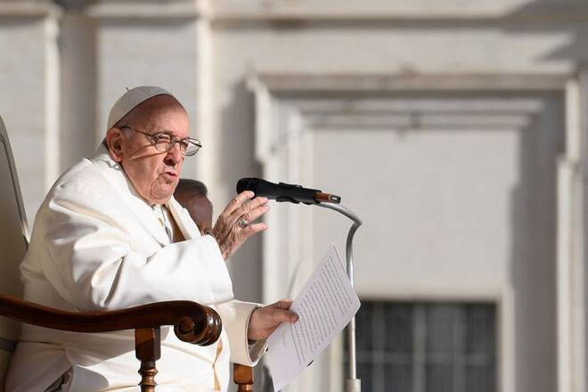 Papa Francesco tiene l'udienza generale in Vaticano