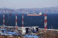 La petroliera Fuga Bluemarine si trova presso il terminal Kozmino nella baia di Nakhodka, Russia