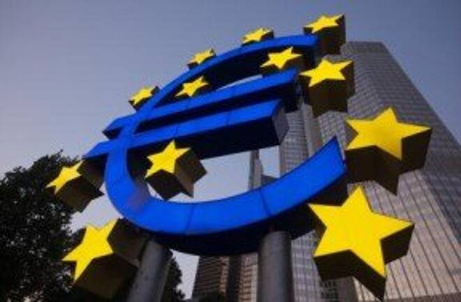 اليورو يصعد بشكل حاد عقب تصريحات دراجي المتشددة