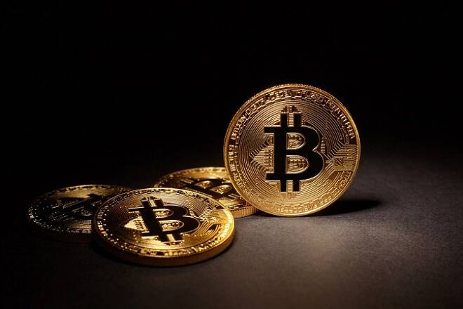 التحليل الفني لأسعار بيتكوين و إيثيروم – بيتكوين يتحرك جانبيا ، إيثيروم يصعد إلي أعلي