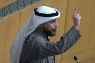 رئيس مجلس الأمة الكويتي يطالب بانتخابات جديدة بعد عودته بحكم قضائي