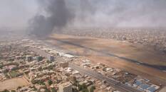 القصف مستمر في عاصمة السودان لليوم الثالث وأمريكا تدعو لوقف القتال