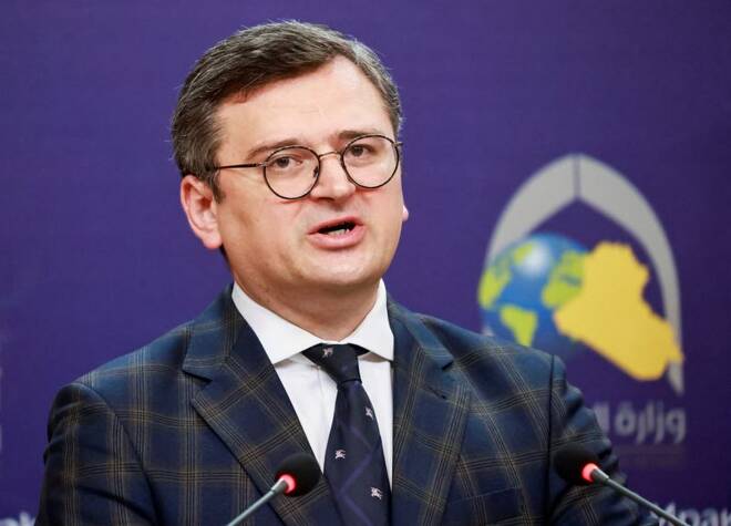 وزير الخارجية الأوكراني يسعى للحصول على الدعم خلال زيارة للعراق