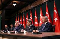 Der türkische Präsident Tayyip Erdogan während einer Pressekonferenz zur Ankündigung des Mindestlohns in Ankara, Türkei, 16. Dezember 2021. Presidential Press Office/Handout via REUTERS