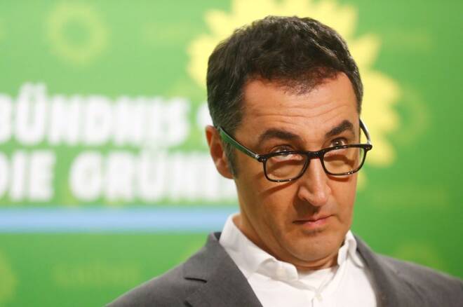 ARCHIV: Cem Özdemir von den deutschen Grünen während einer Pressekonferenz in der Parteizentrale in Berlin, Deutschland
