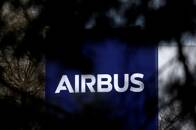 ARCHIV: Airbus-Logo am Eingang eines Gebäudes in Toulouse, Frankreich