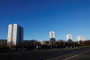 ARCHIV: Wohnhäuser im Bezirk Marzahn in Berlin, Deutschland