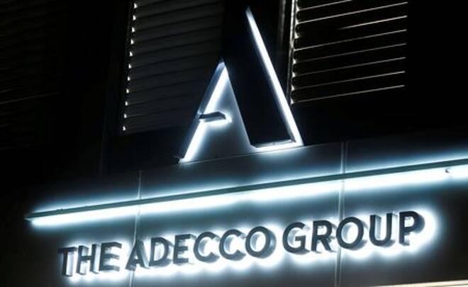 Das Logo der Schweizer Adecco Group am Hauptsitz in