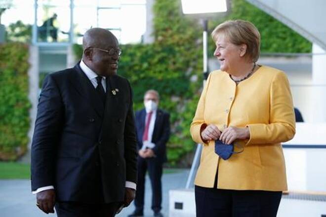 Bundeskanzlerin Angela Merkel und der ghanaische Präsident Nana Akufo-Addo beim