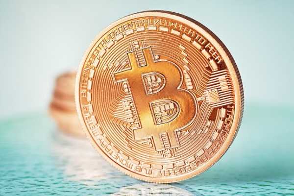 Bitcoin Cash Soaring to Record High Above $900 as It's More Profitable