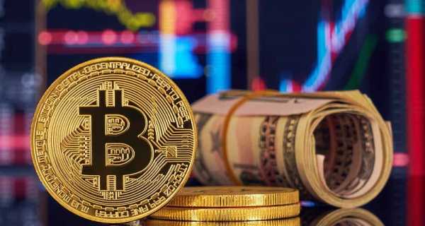 Bitcoin Surpasses k as Total Crypto Market Cap Approaches Trillion