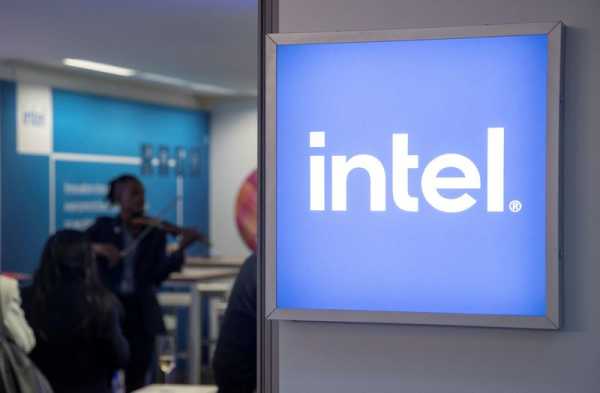 Exclusive-Italy and Intel pick Veneto as preferred region for new chip plant thumbnail
