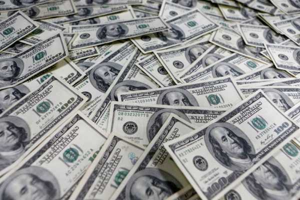 Dollar rally loses steam as traders wait on Fed, data Dollar rally loses steam as traders wait on Fed, data