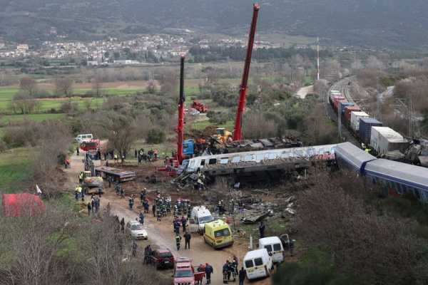 Greek president cuts short Moldova trip after train collision
